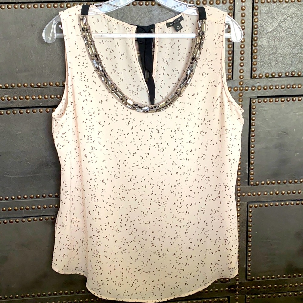 Ann Taylor Jeweled  Scoop Neck Tank size M